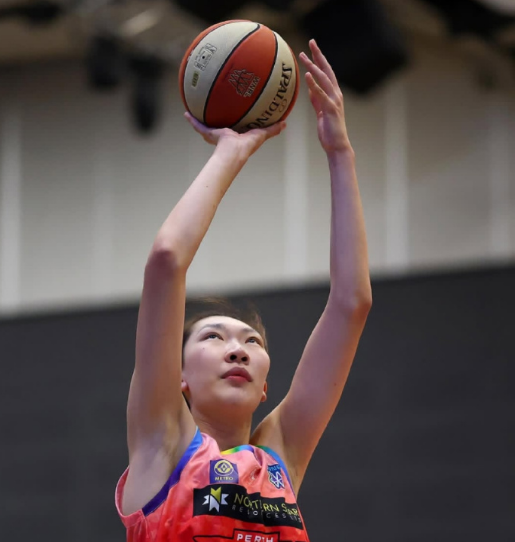 开云注册入口-韩旭伤停1场复出又伤了：只打11分钟膝盖扭伤 4中1仅2分创新低